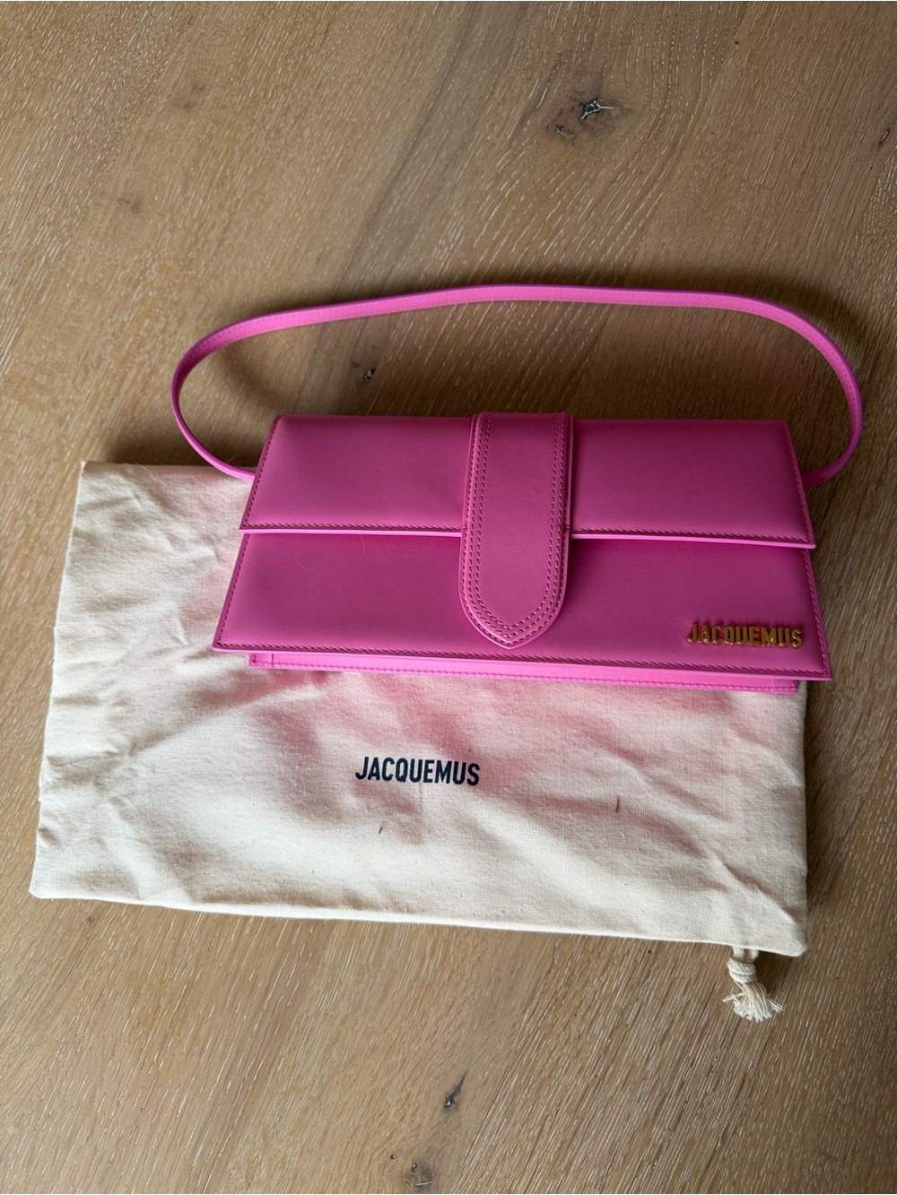 Jacquemus Le Bambino Long Pink Handbag - Gently Used - Picture 13 of 13
